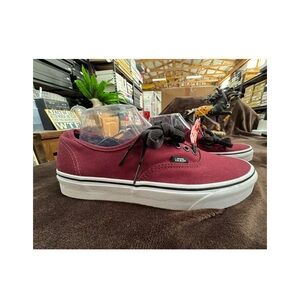 Men’s Burgundy Vans Sneakers size 8.5 (women’s 10)